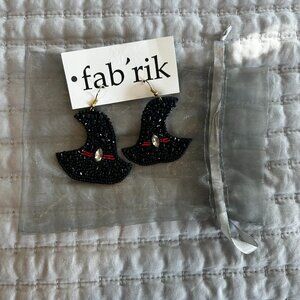 Fab’rik Halloween Witch Hat Beaded Dangle Earrings Black Red Gem NWT